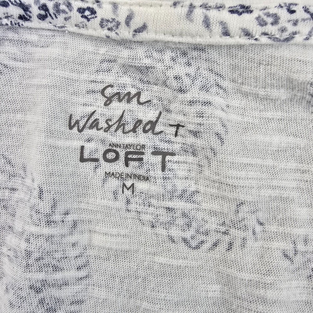 Ann Taylor LOFT Sun Washed T Shirt Women Medium White Blue Paisley everyday Wear - Picture 2 of 7